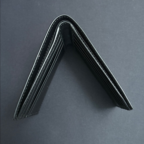 Gucci Beige and Yellow Tiger Card Holder - Picture 4 of 5